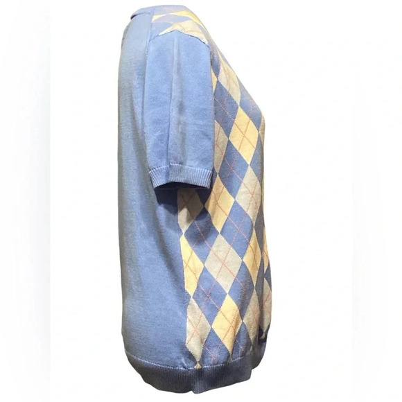 ⛳️ Brooks Brothers 365 argyle shortsleeved sweater. - Picture 3 of 7